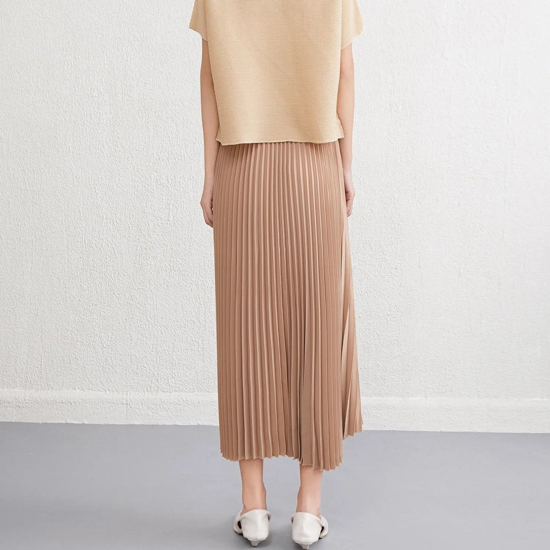 Two Tone Pleated Long Skirt KNOWRIC