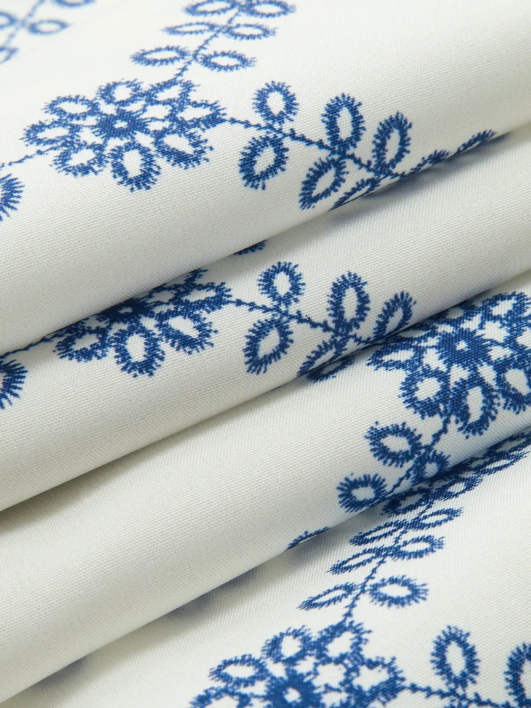 Streetwear Essential: Sapphire Blue Printed Two-Piece Set KNOWRIC