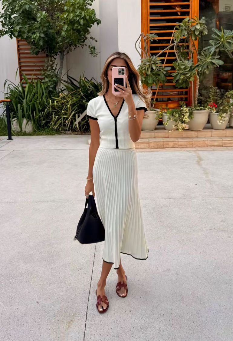 V-Neck Slim Knit Pleated Dress Set - KNOWRIC