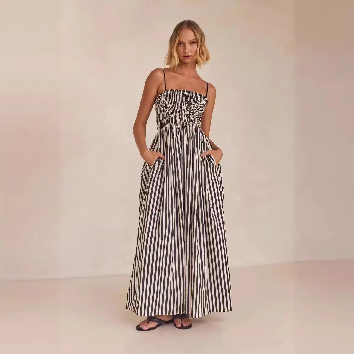 SUMMER SWING STRIPED DRESS KNOWRIC