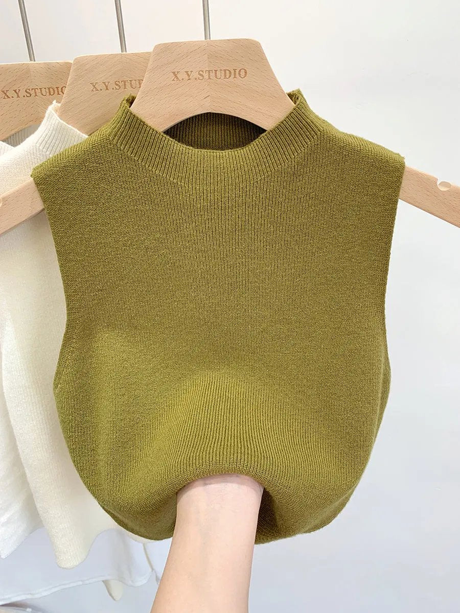 Slim-Fit Ribbed Knit Shrug KNOWRIC