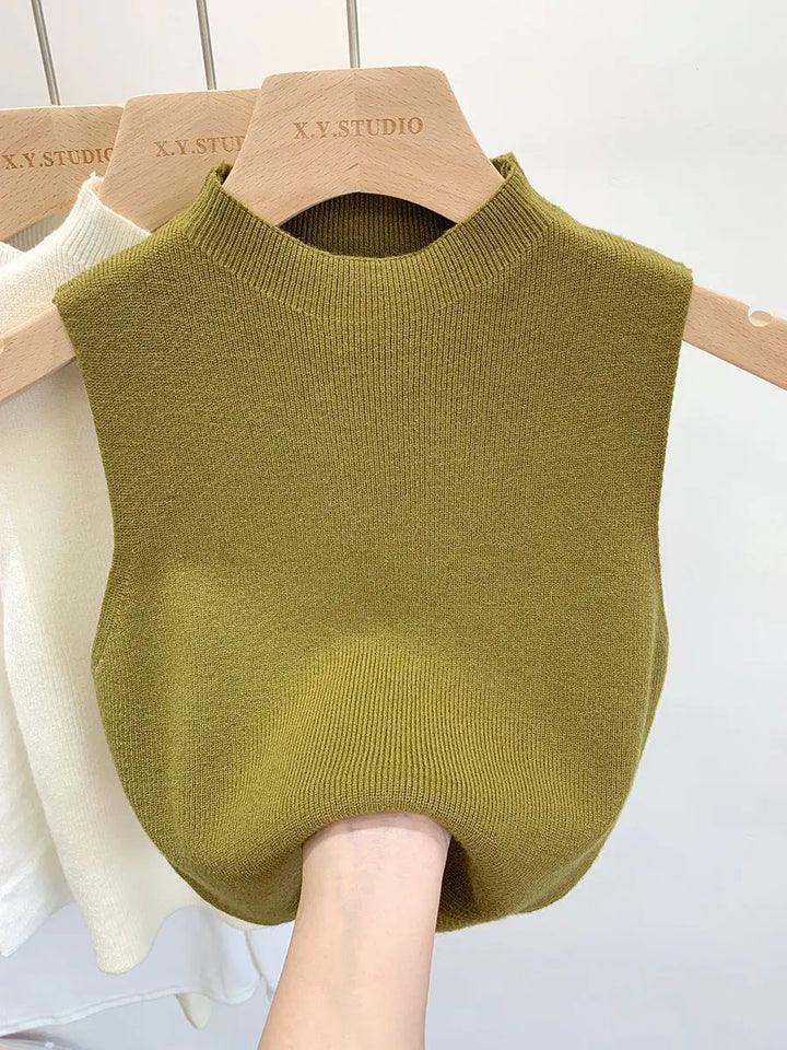 Slim-Fit Ribbed Knit Shrug KNOWRIC
