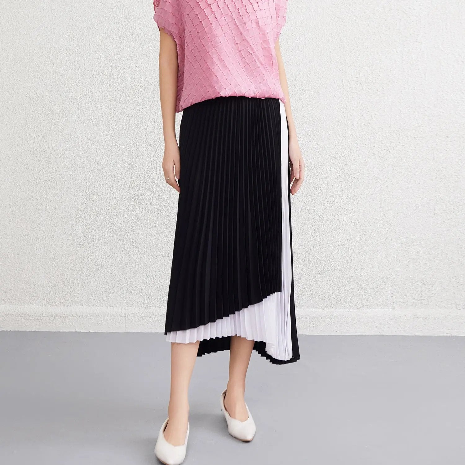 Two Tone Pleated Long Skirt KNOWRIC